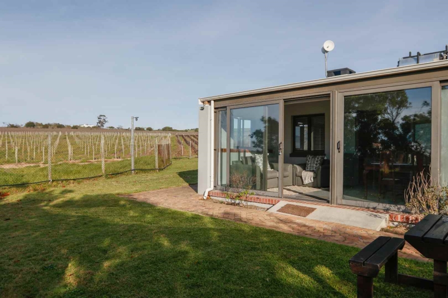 To Let 1 Bedroom Property for Rent in Vlottenburg Western Cape